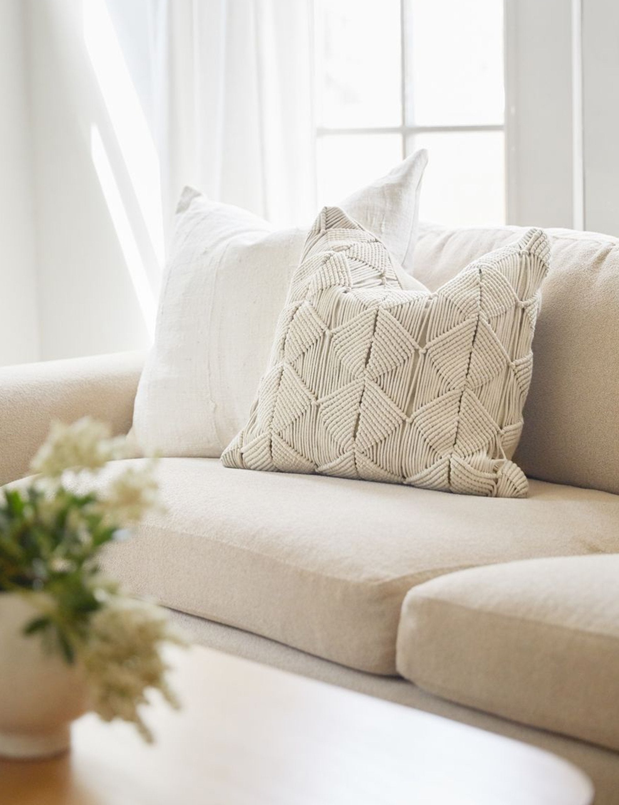 Coussin tissé
