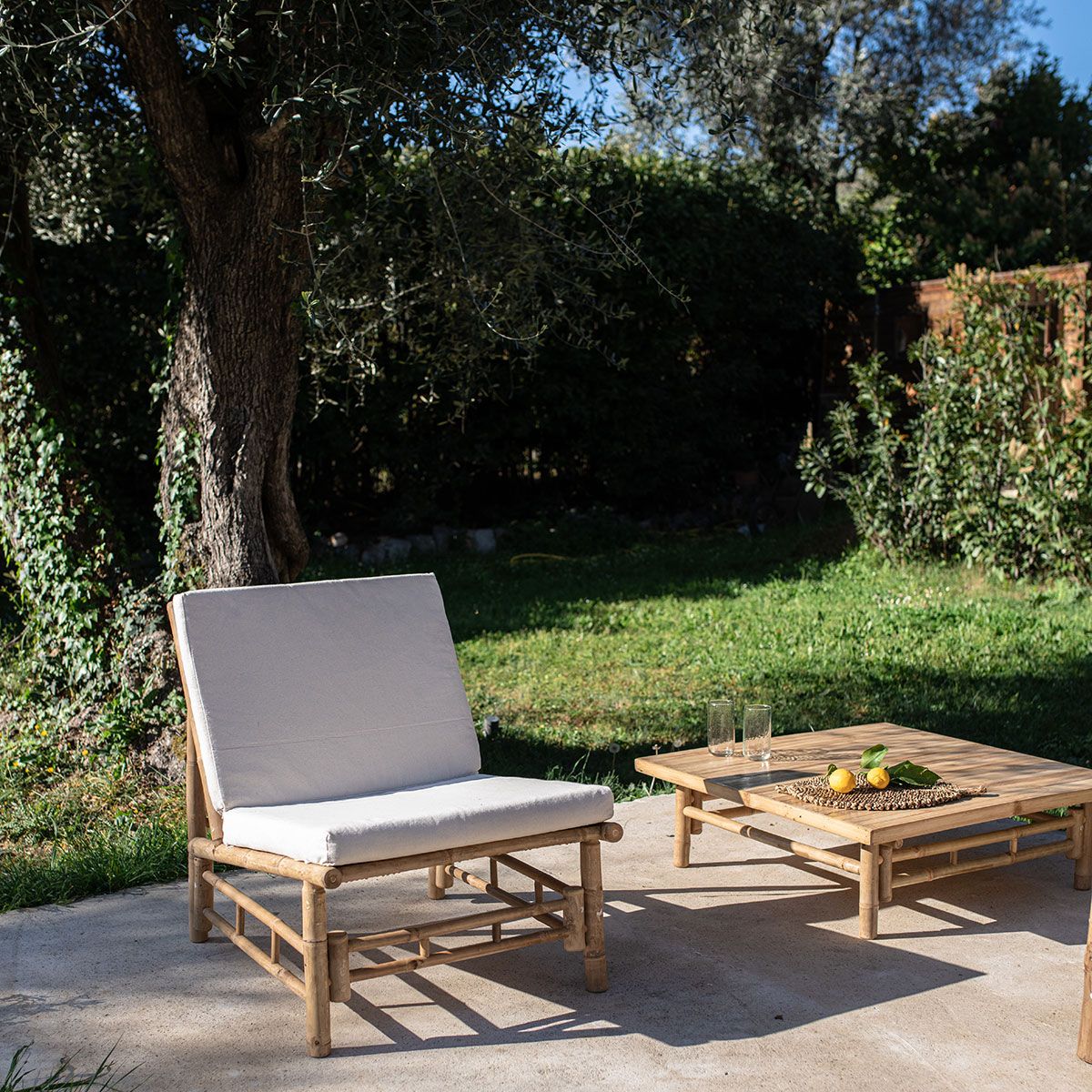Cannes - Fauteuil de repos bas en bambou