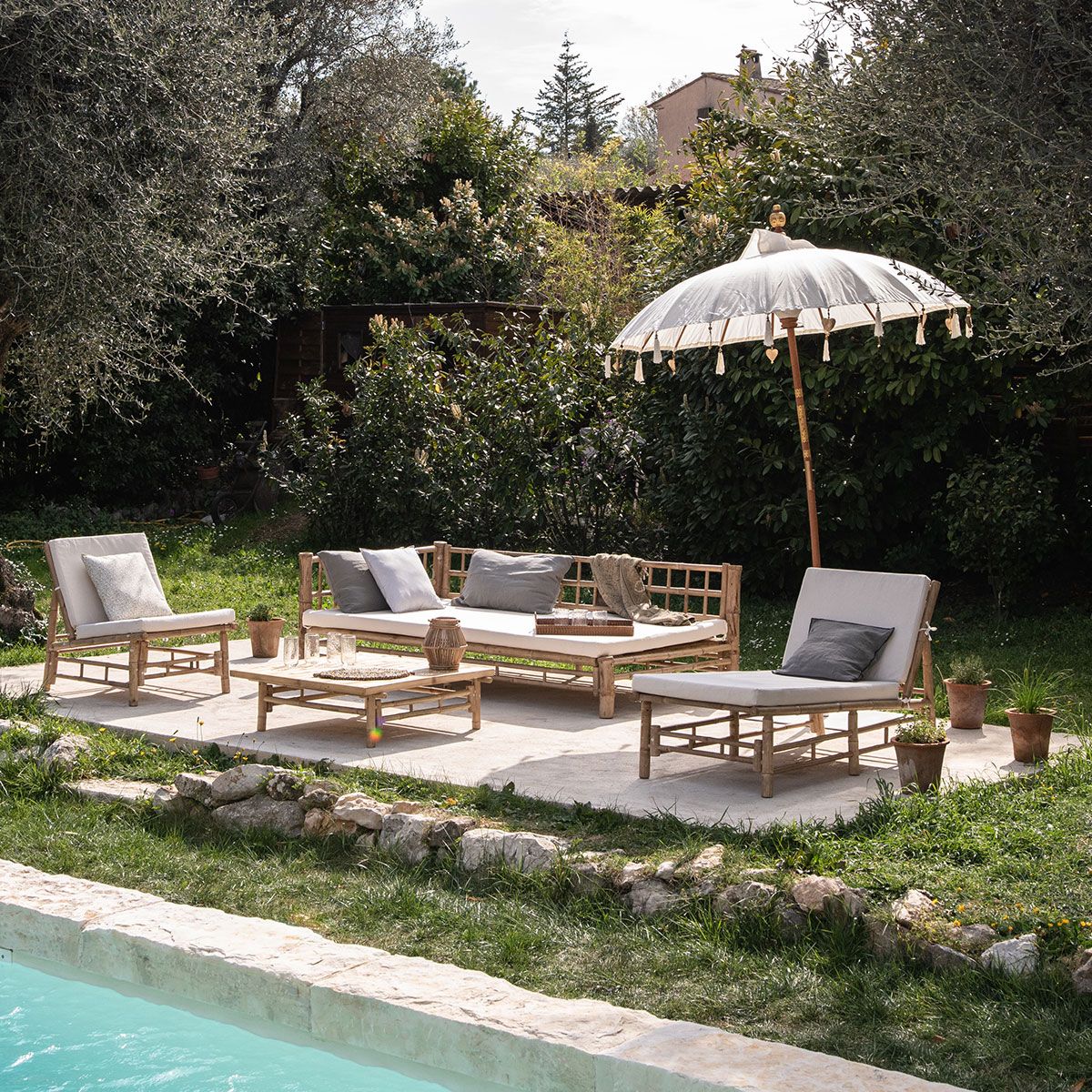 Cannes - Fauteuil de repos bas en bambou